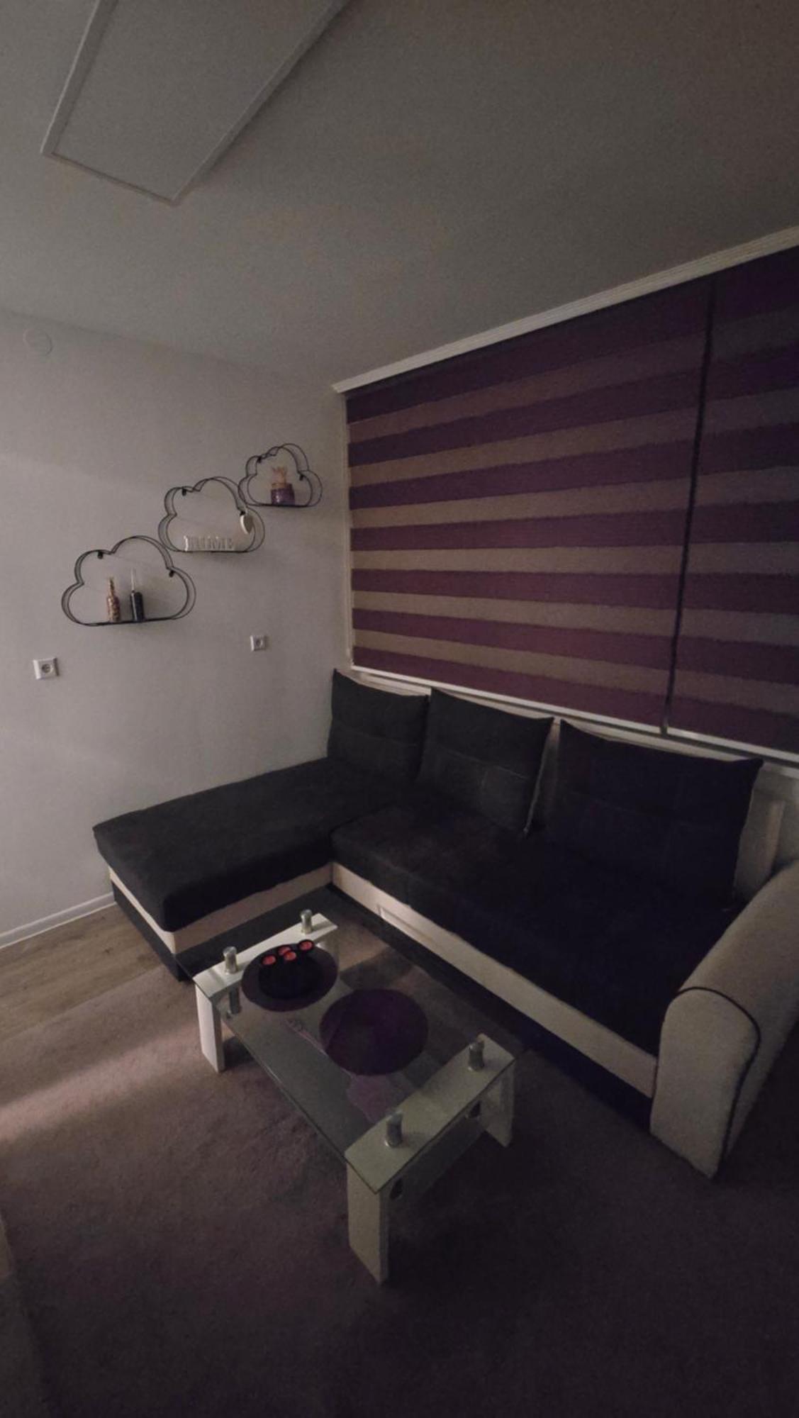 Apartamento Stan Na Dan Bosanska Krupa Exterior foto