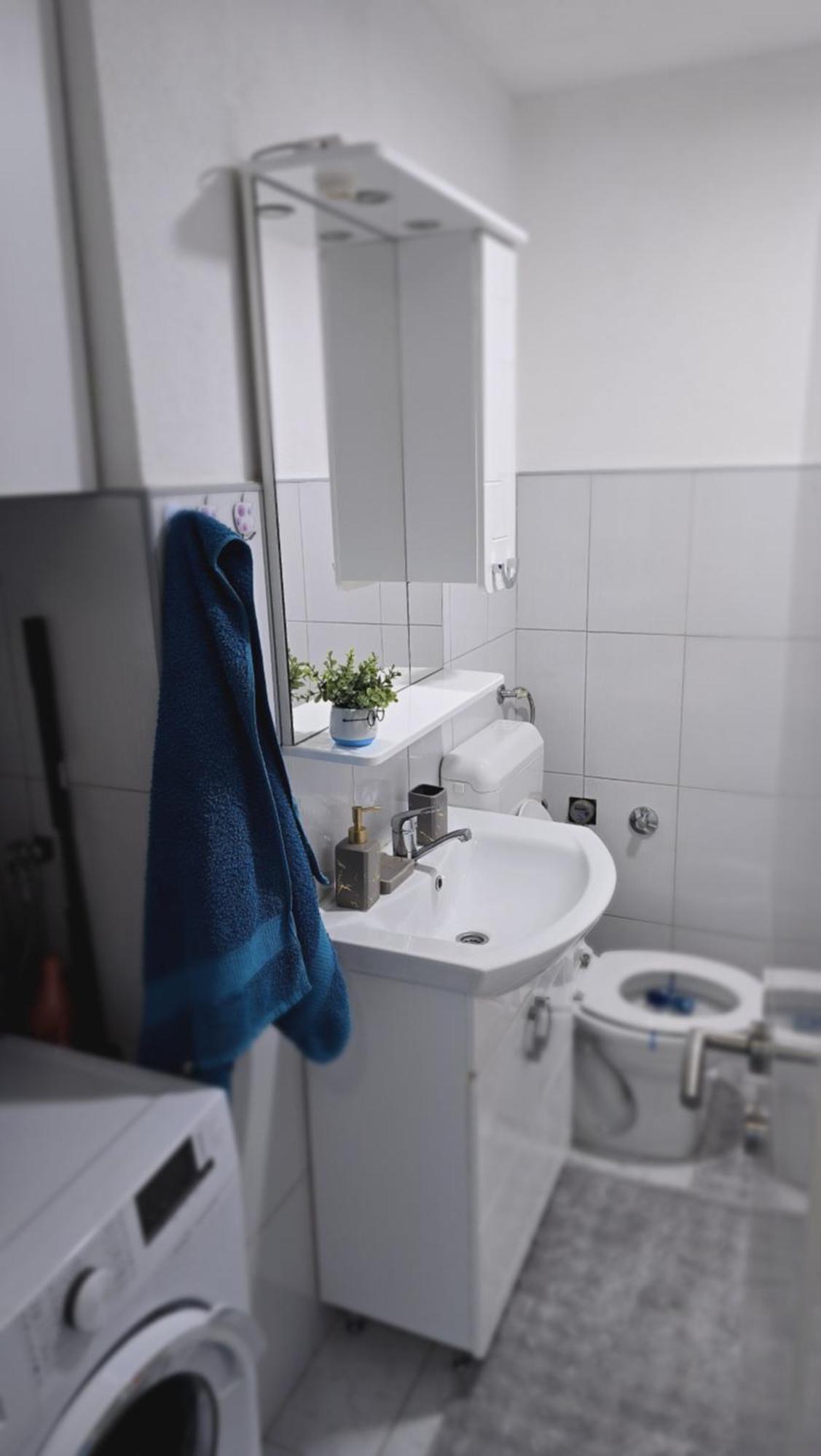 Apartamento Stan Na Dan Bosanska Krupa Exterior foto